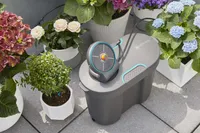 KASTMISKOMPLEKT GARDENA + AQUABLOOM SOLAR VEERESERVUAAR 10,5L